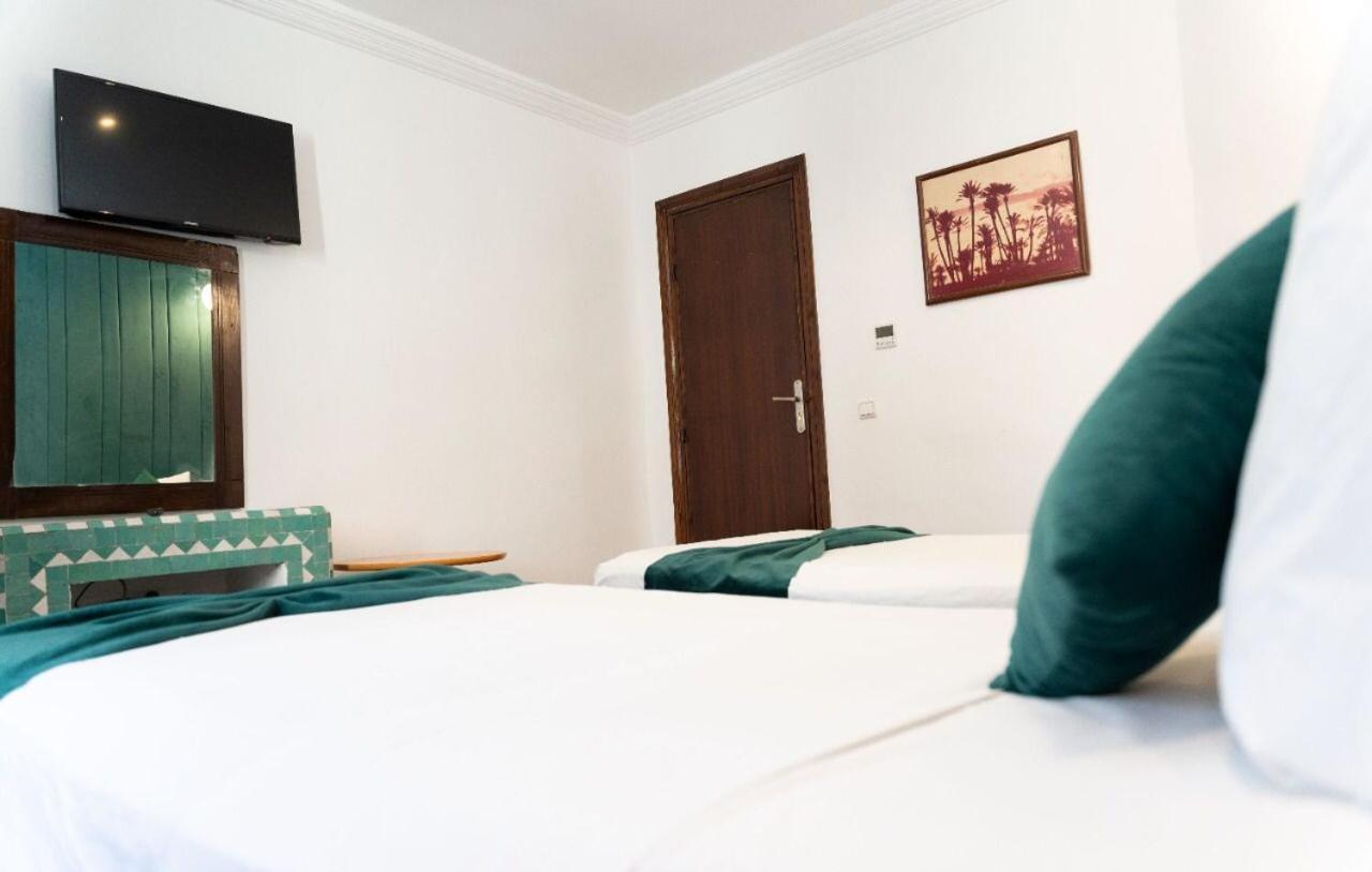 Colisée Hotel 3*