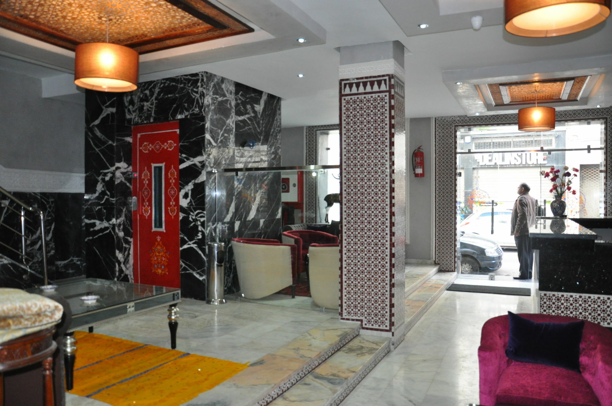 Colisée Hotel 3*